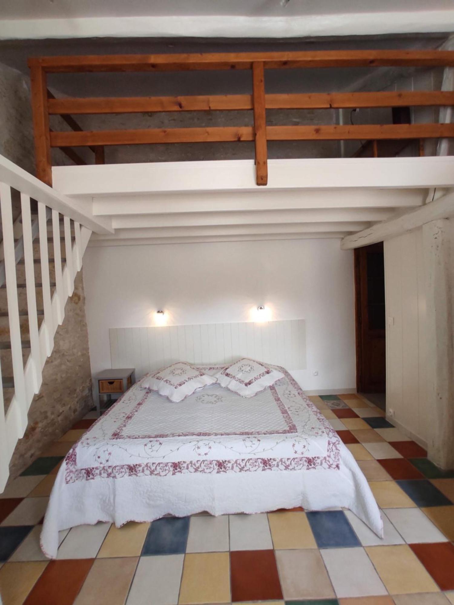拉豪特沃赛瑞住宿加早餐旅馆 Francueil 外观 照片